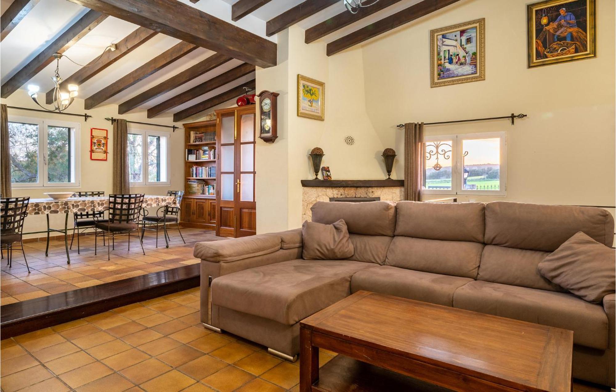 Holiday home In Sineu (Mallorca)