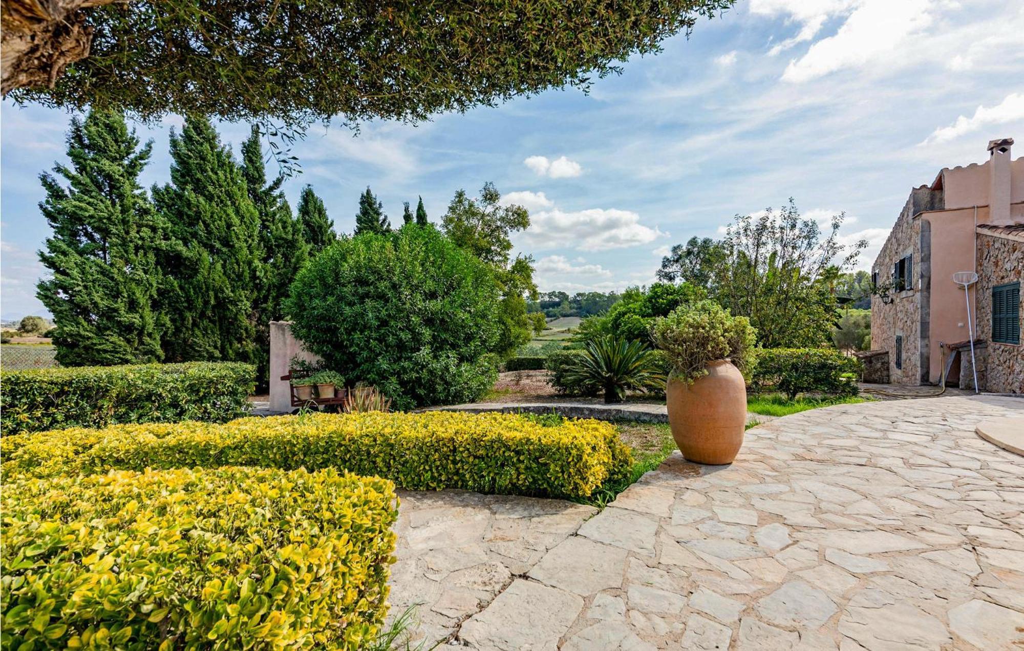 Holiday home In Sineu (Mallorca)